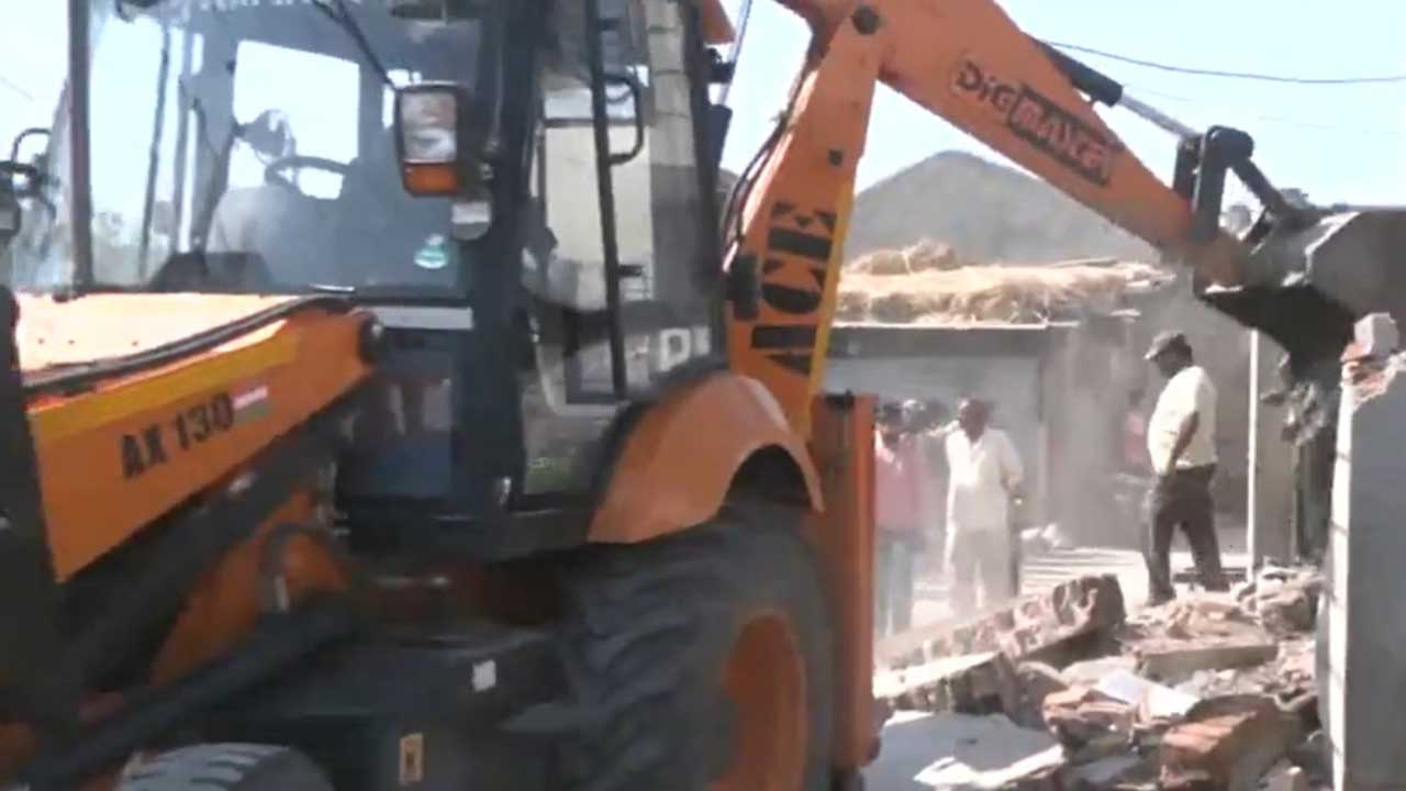 Ahmedabad Demolition Drive