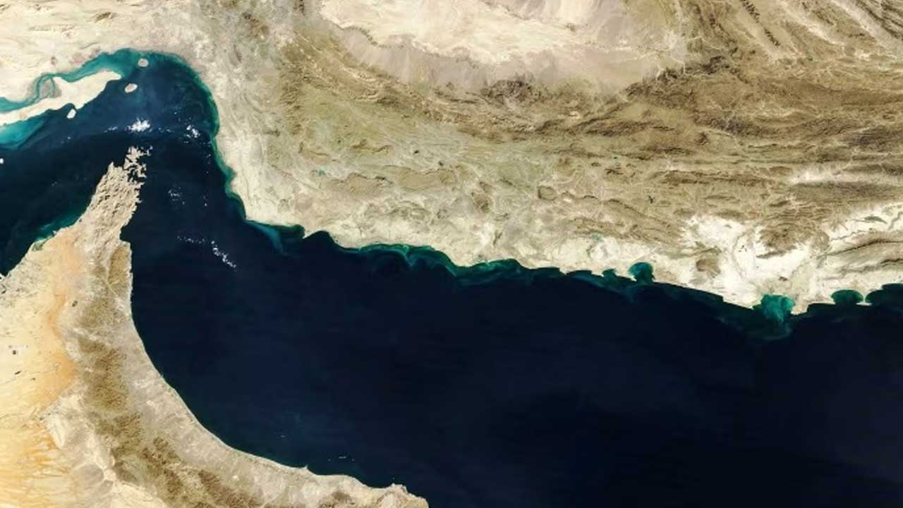 Hormuz Strait Closure