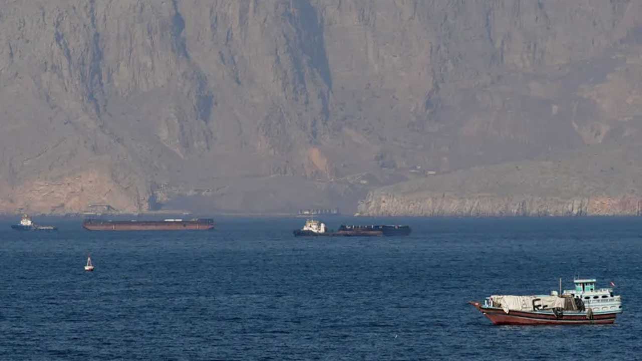 Hormuz Strait Closure