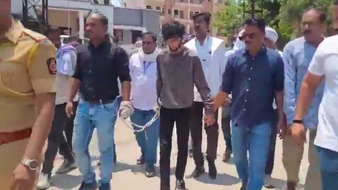 Pune sex racket