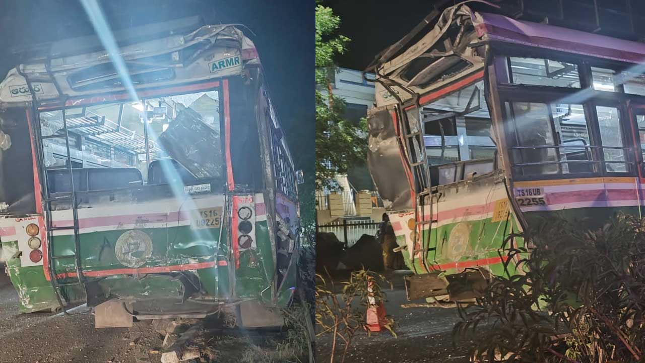 Armur Bus Accident