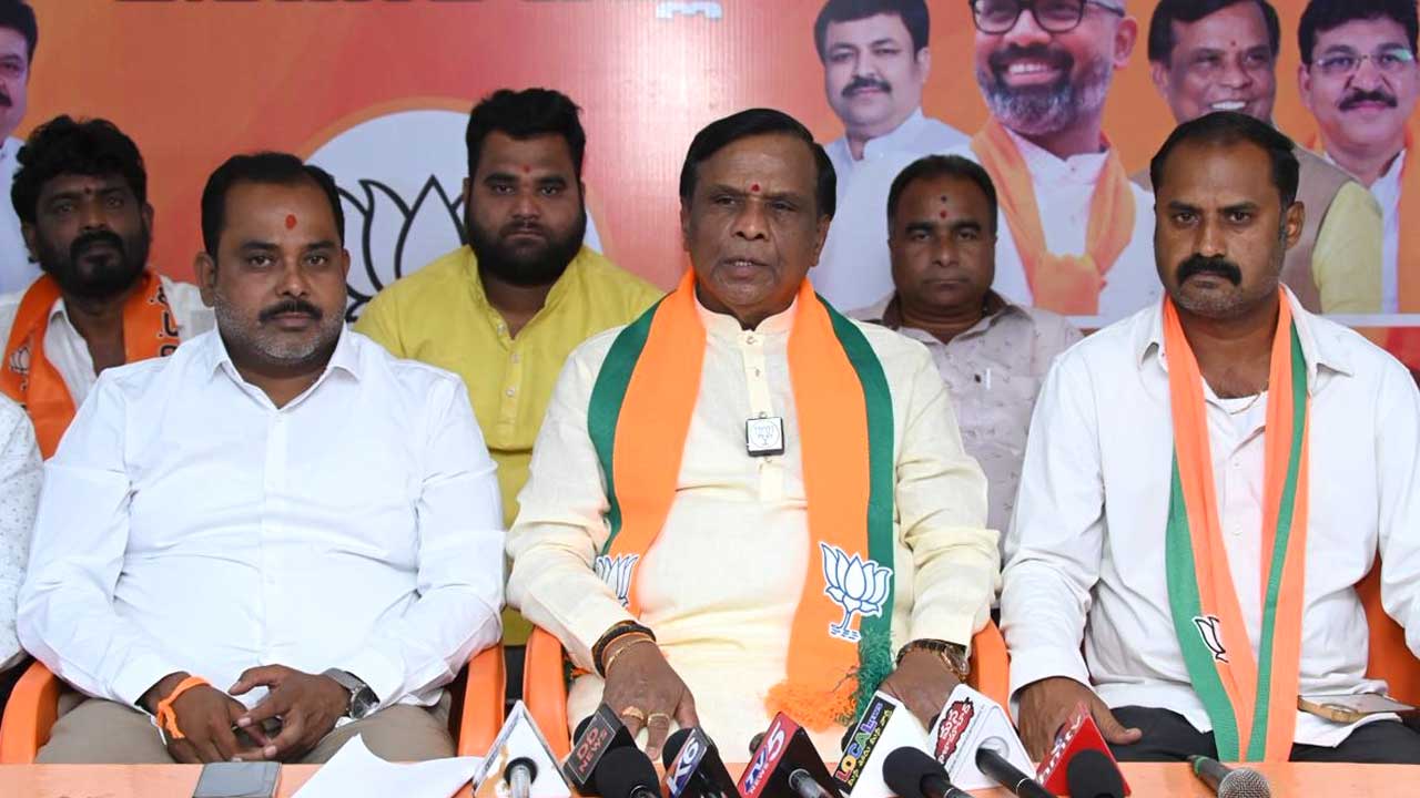 MLA Dhanpal |