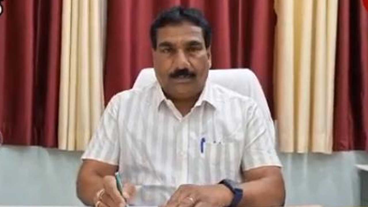 Armoor Municipal Commissioner
