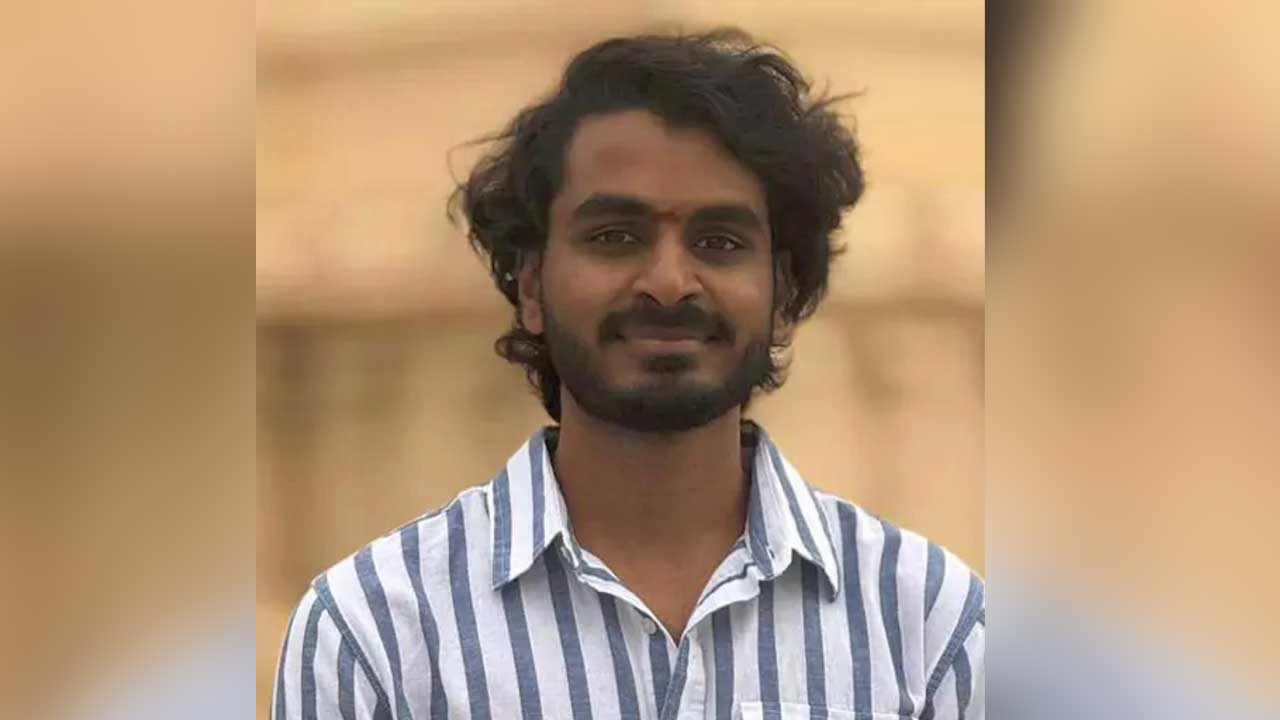 Hyderabad Youth Dies