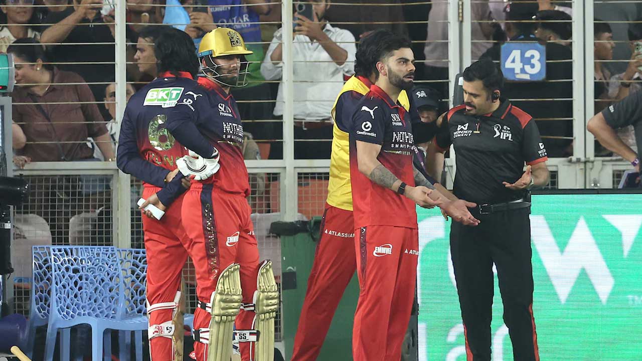 Kohli Umpire Controversy