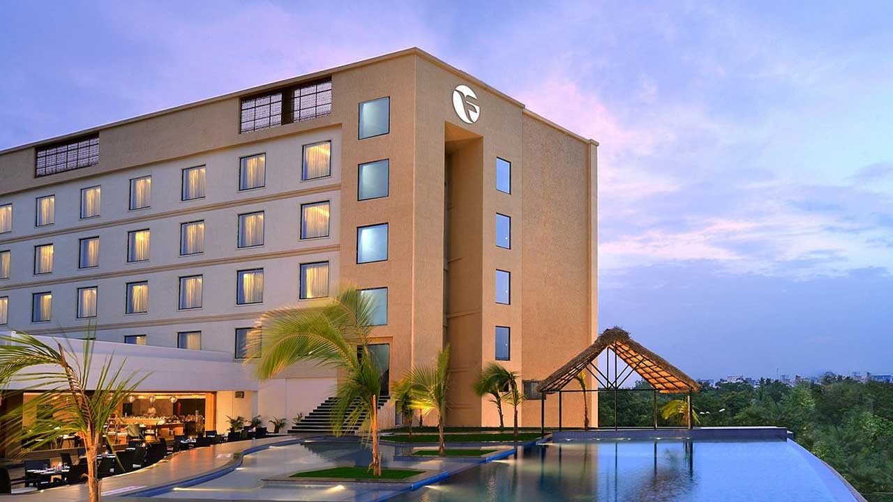 Tirumala Hotel Theft