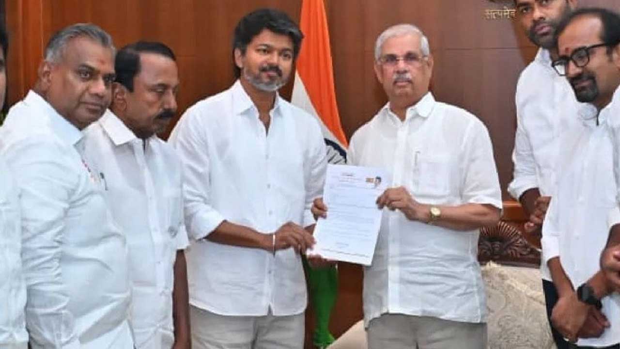 Vijay Floor Test