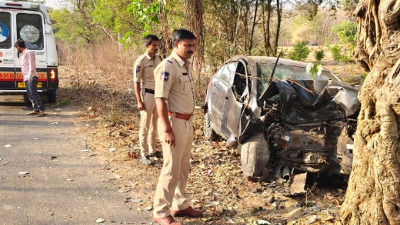 Yellareddy Road Accident |