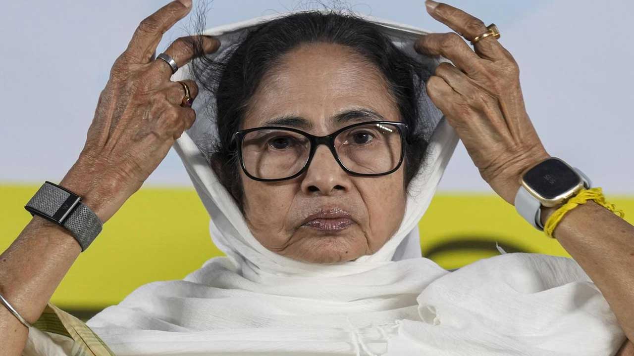 Mamata | ఫలితాలు రాక ముందే సీఎం నివాసం ఖాళీ చేసిన మమతా బెనర్జీ!