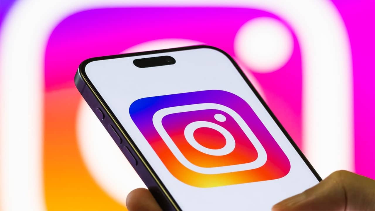 Instagram Encryption Removed