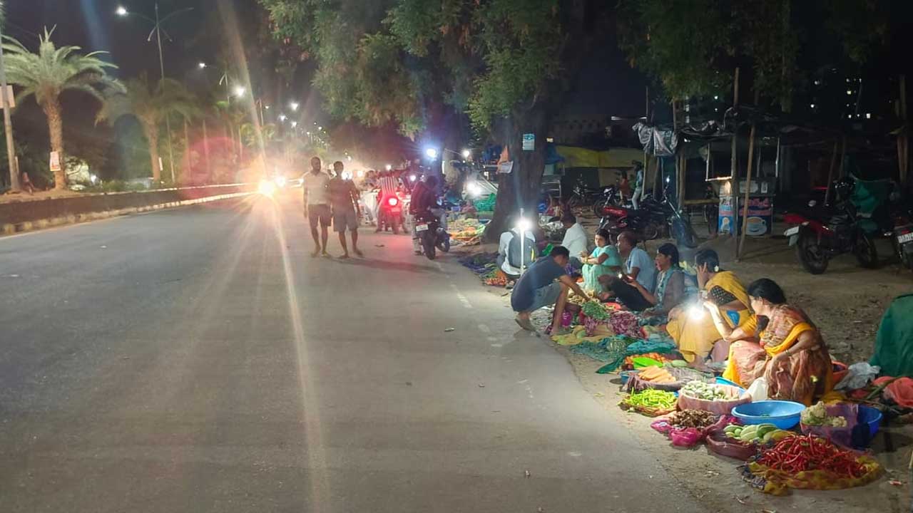 Kamareddy Vegetable Vendors |