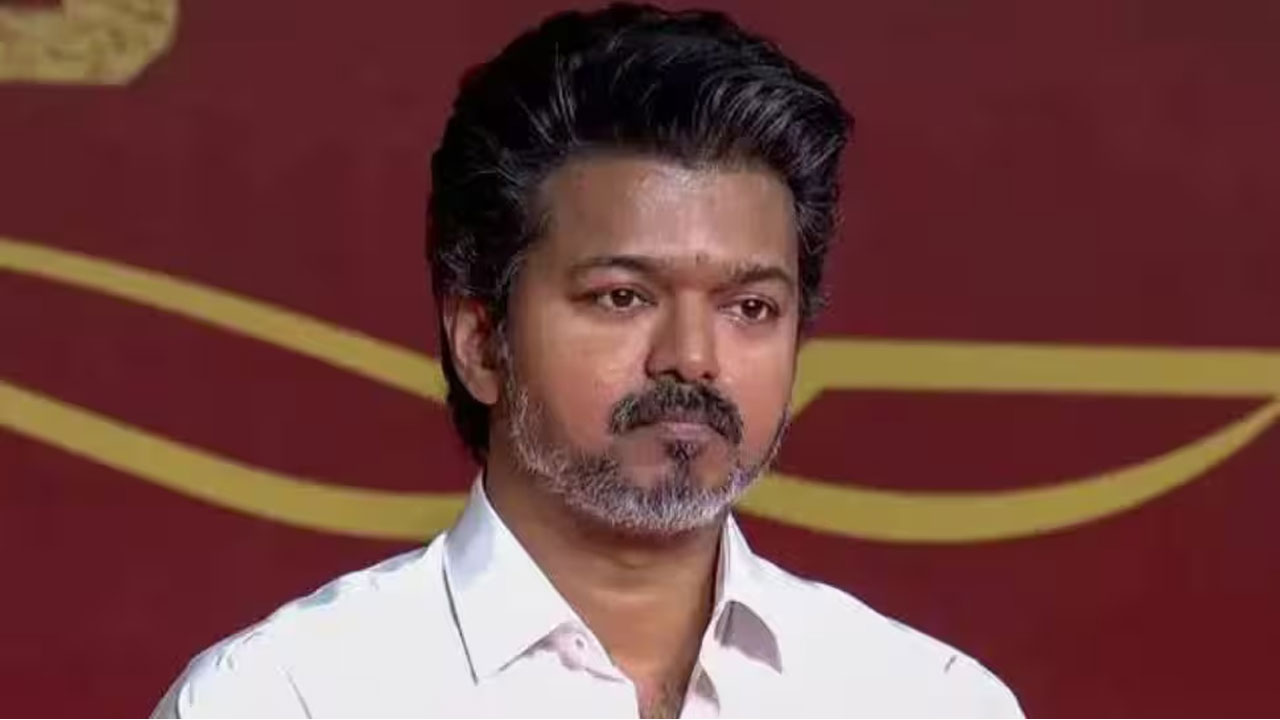 Vijay Oath Confusion