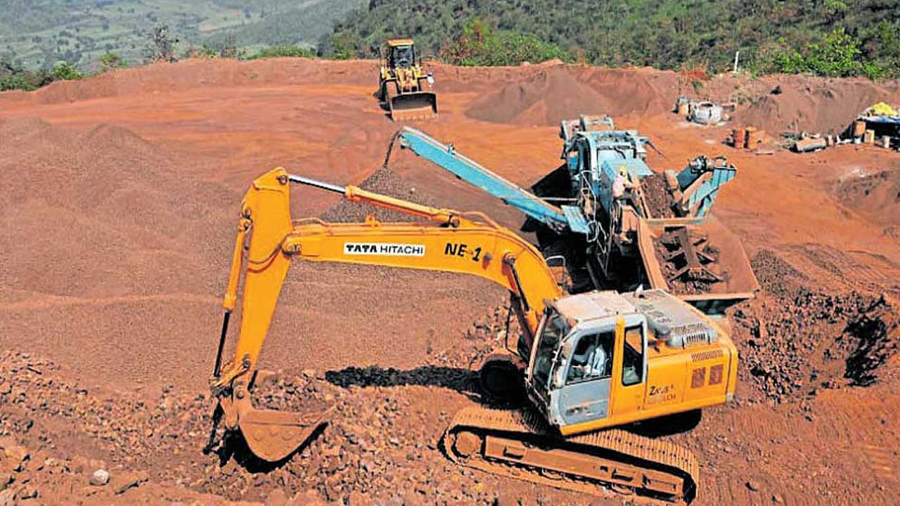 Illegal Moram Mining