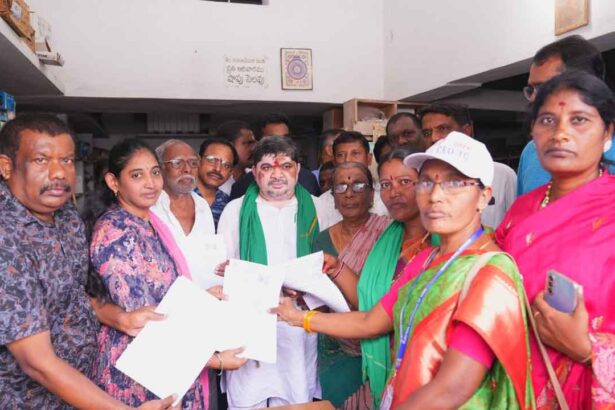 Ponnam Prabhakar on SIR