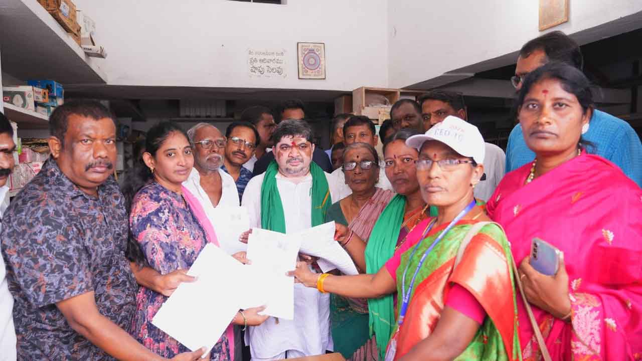 Ponnam Prabhakar on SIR