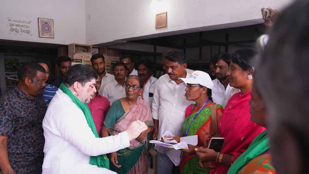 Ponnam Prabhakar on SIR