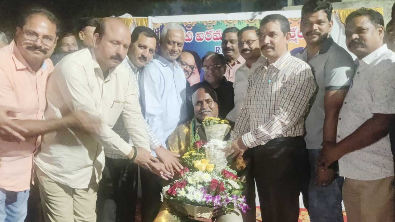 MVI Ravinder Reddy