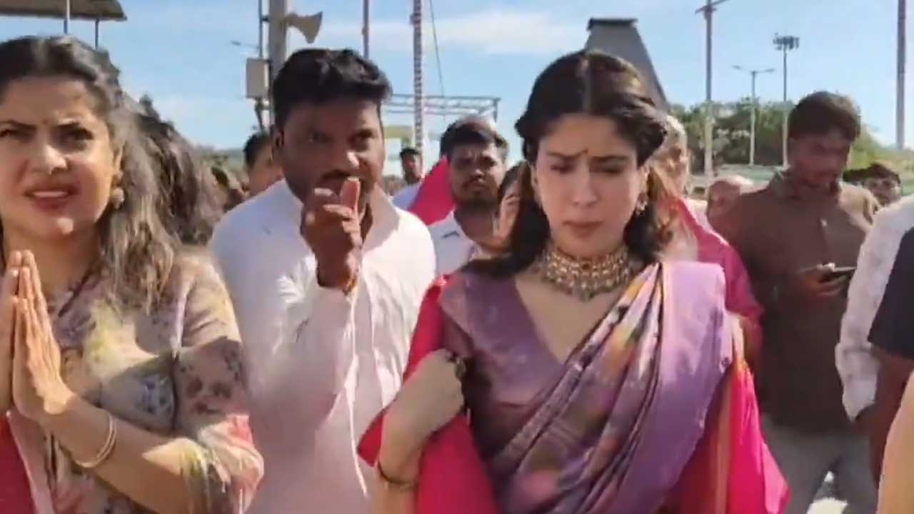 Janhvi Kapoor Tirumala