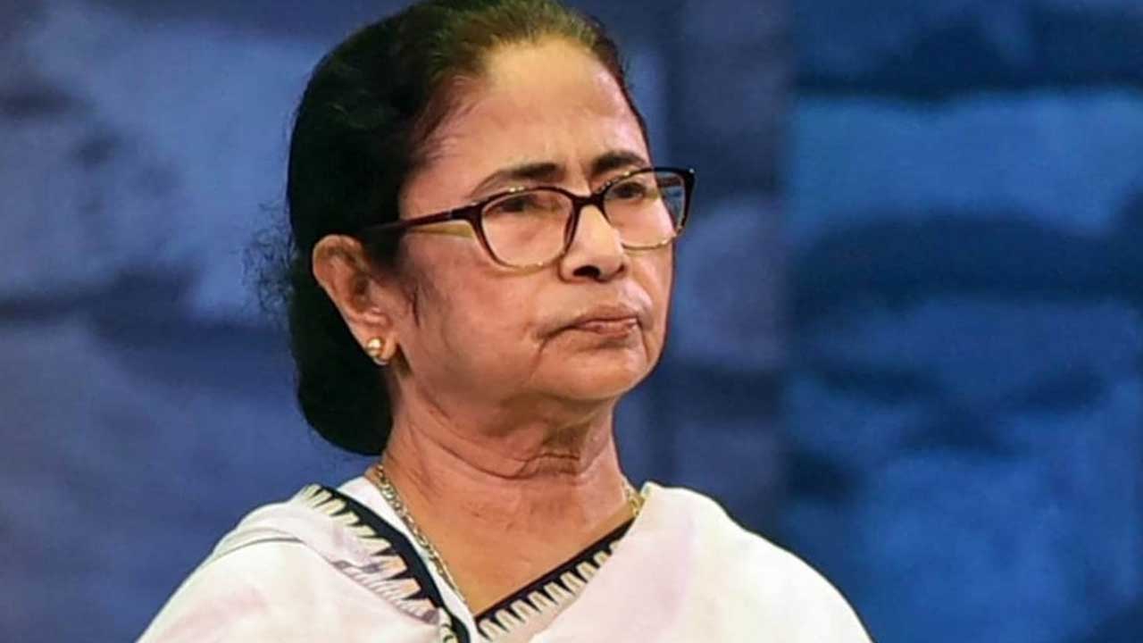 Mamata Banerjee Notice