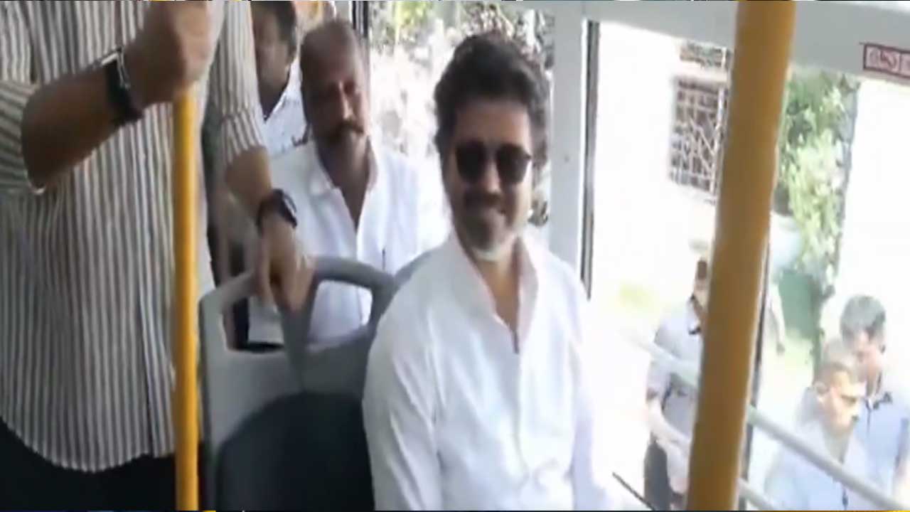 vijay.1 1