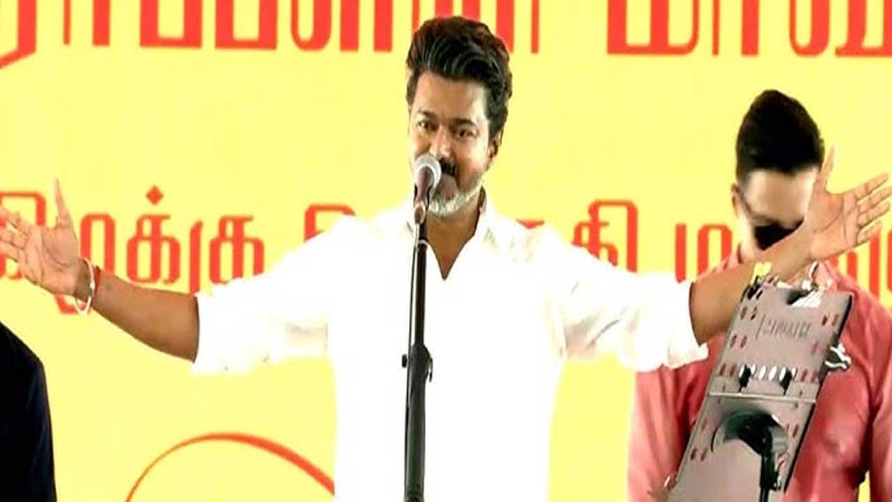 CM Vijay Suit