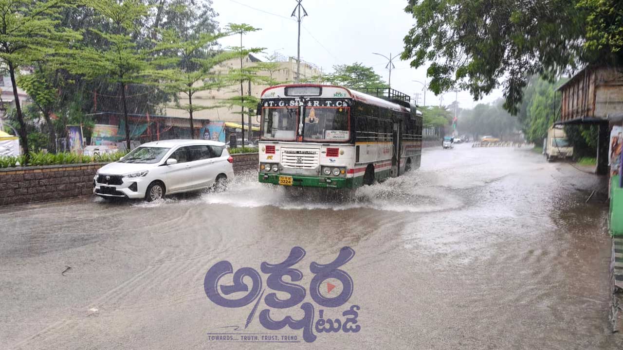 Nizamabad Waterlogged Roads |