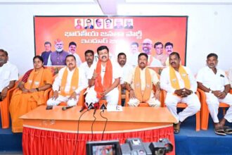 Dinesh kulachari |