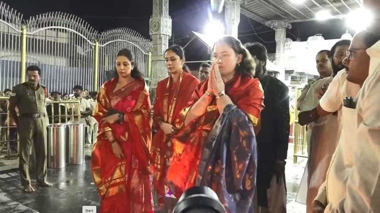 Anna Lezhneva Tirumala