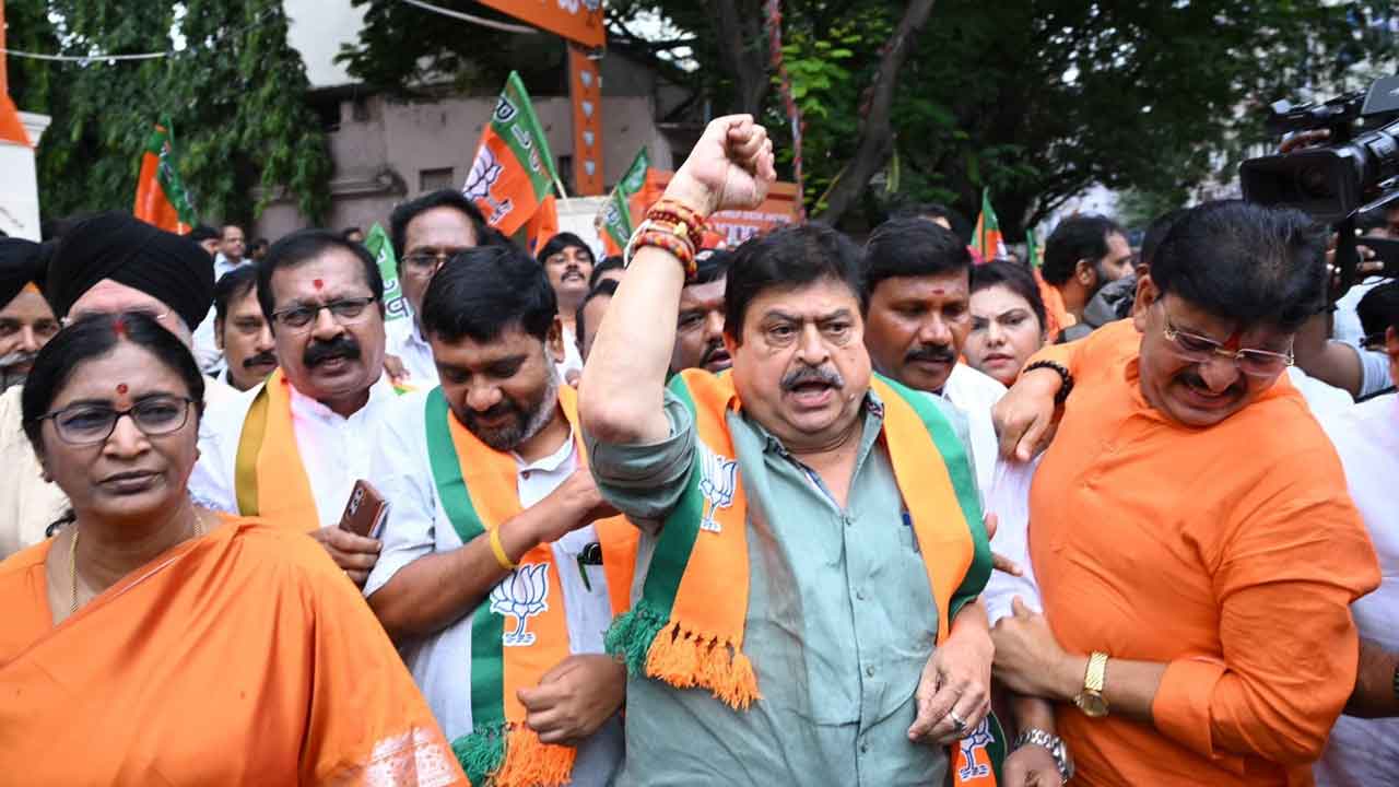 Hyderabad Congress BJP