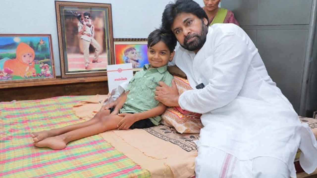 Pawan Kalyan Fan Death