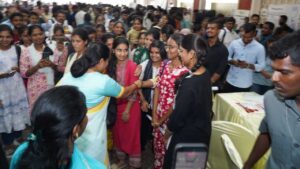 Kalvakuntla Kavitha | సక్సెస్కు షార్ట్కట్ లేదు.. కవిత కీలక వ్యాఖ్యలు 2 job mela