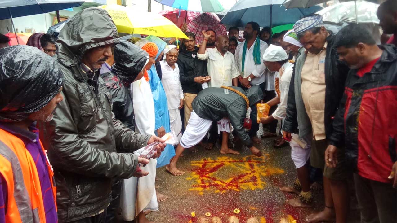 Bandaru Festival Nizamabad |