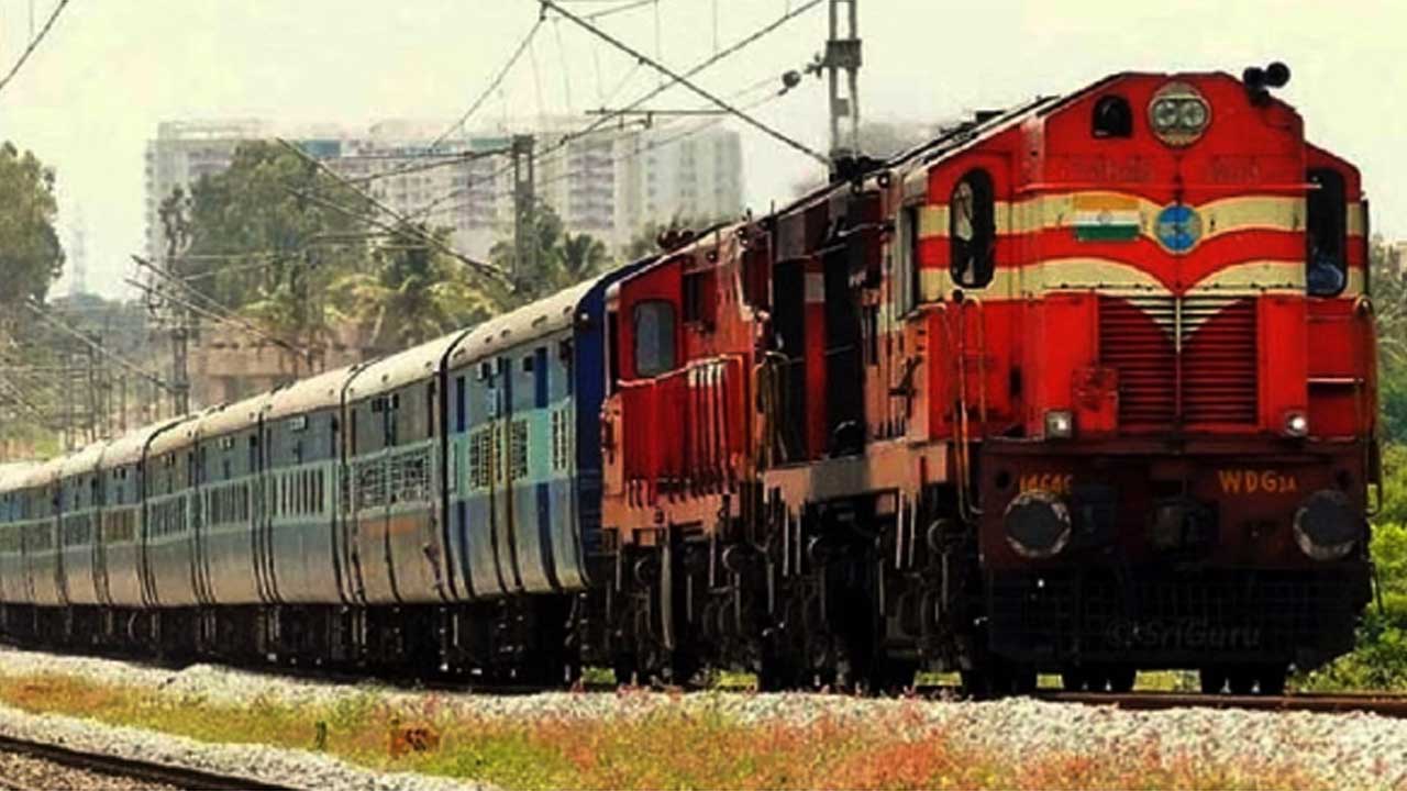 Prashanti Express Robbery