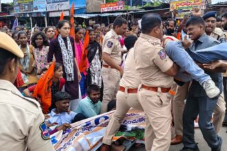 ABVP Protest Kamareddy