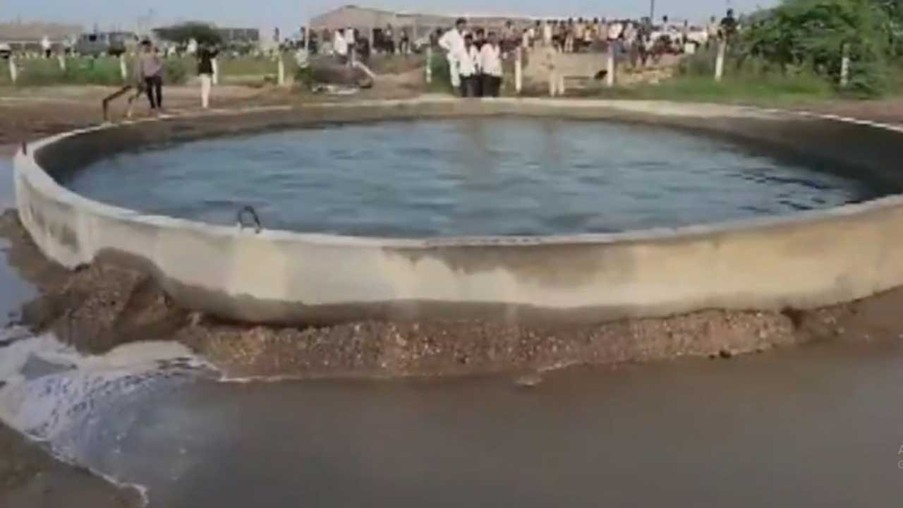 Gujarat Well Waves