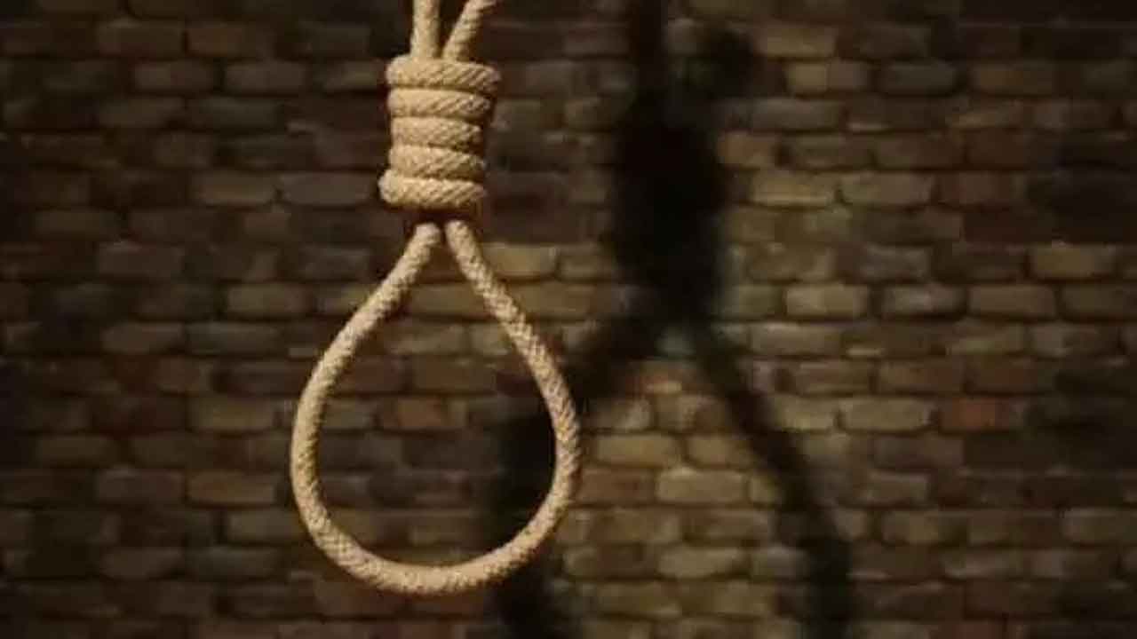 Kamareddy Boy Suicide