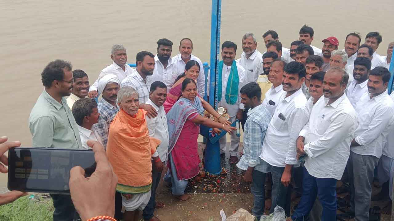 Pocharam Project Water