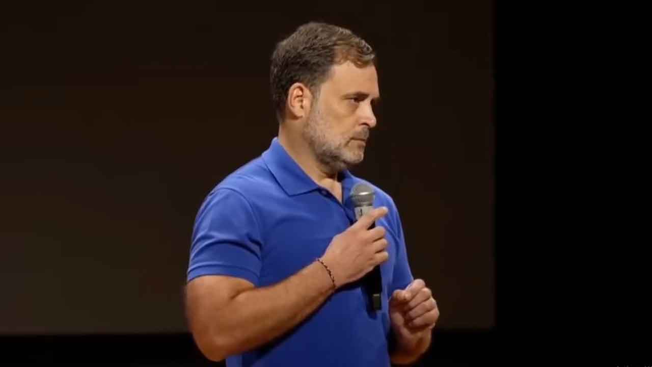 Rahul Gandhi FIR Demand