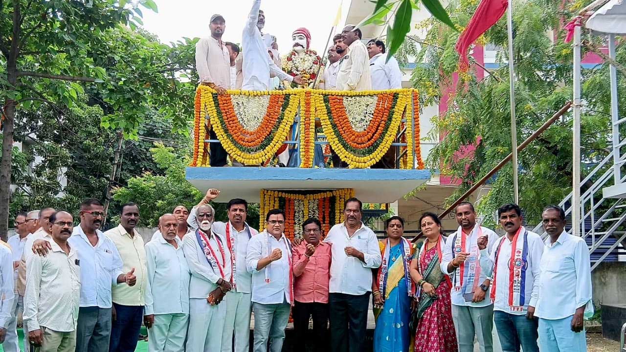 Sarvai Papanna Goud