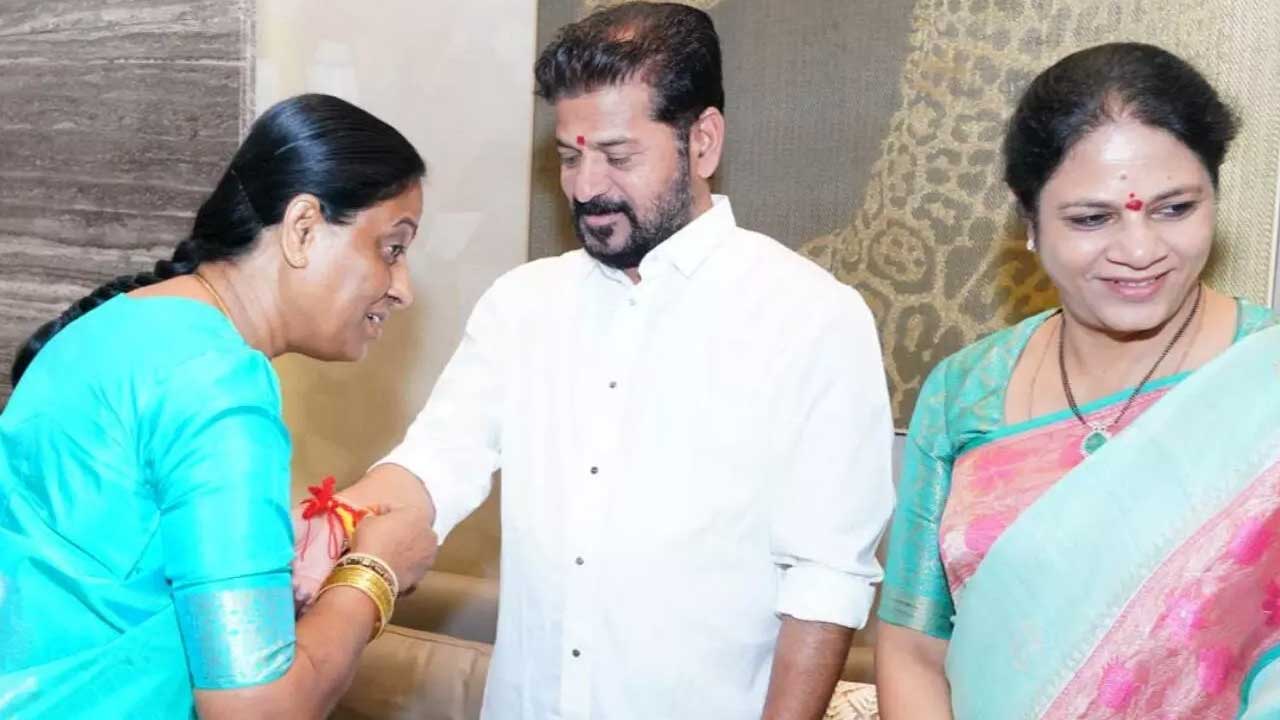 Konda Surekha Controversy