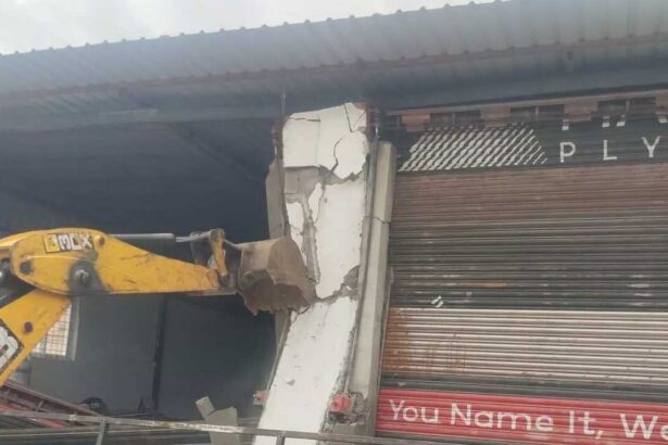 Illegal Buildings
