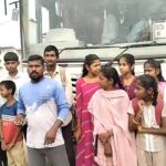 Kaldurki bus protest |