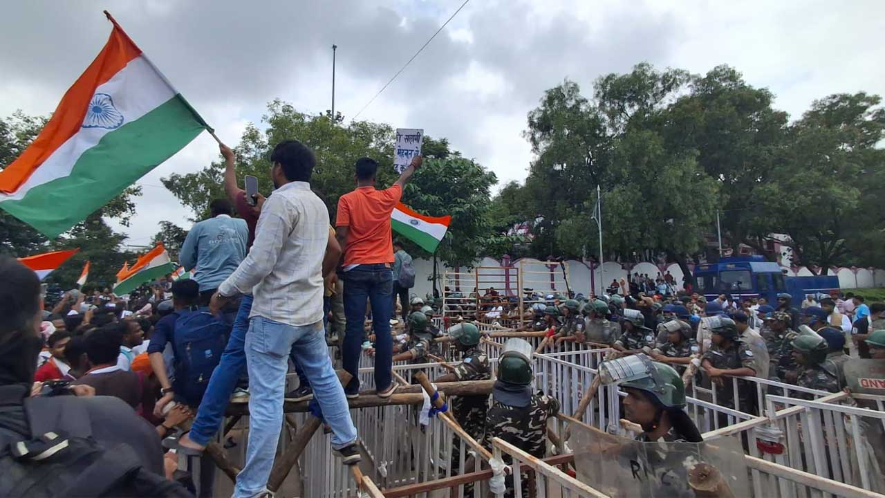 Jharkhand Assembly Protest