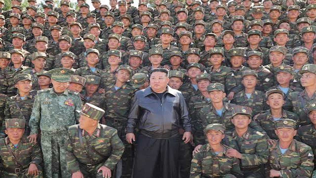 North Korea Troops