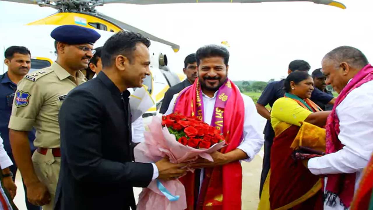 Revanth Reddy Medaram Visit