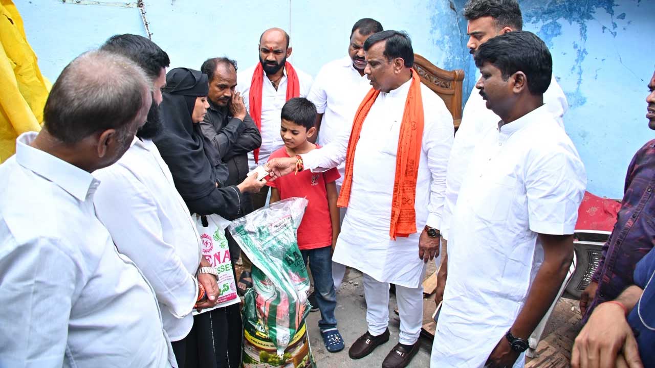 MLA Dhanpal Visits |