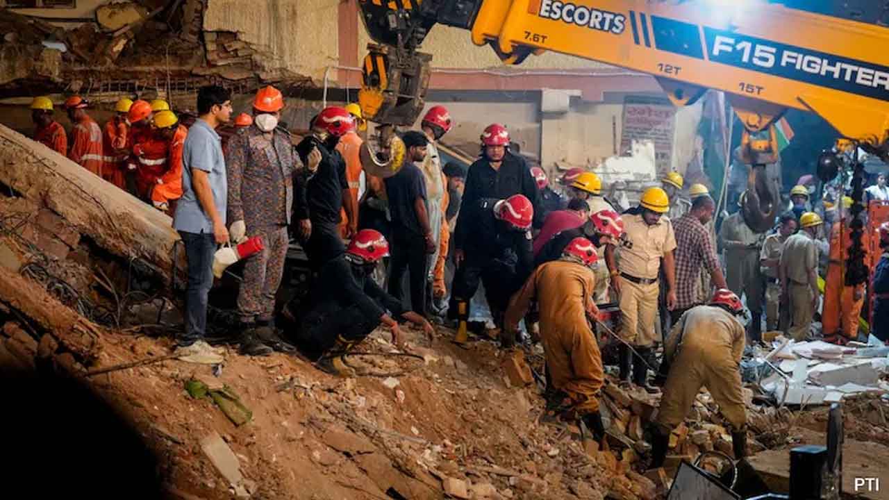 Delhi Building Collapse
