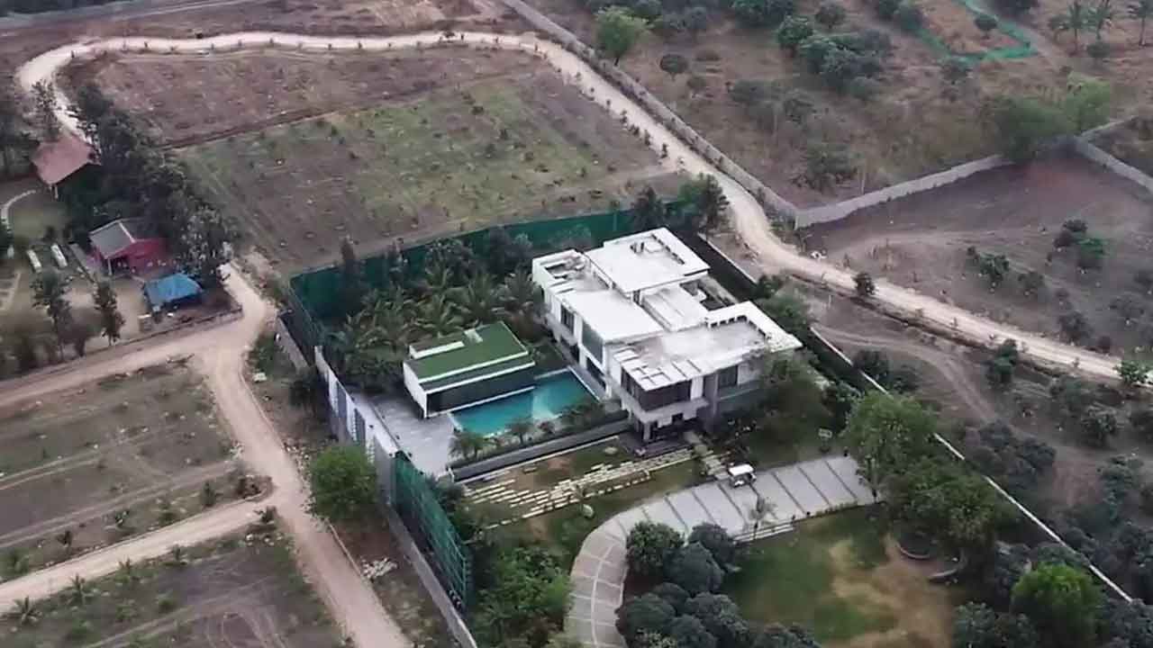 Janwada Farmhouse