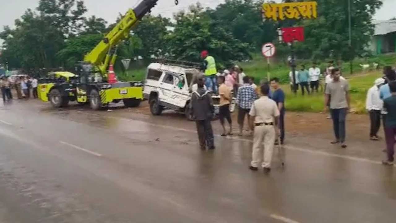 Maharashtra Accident