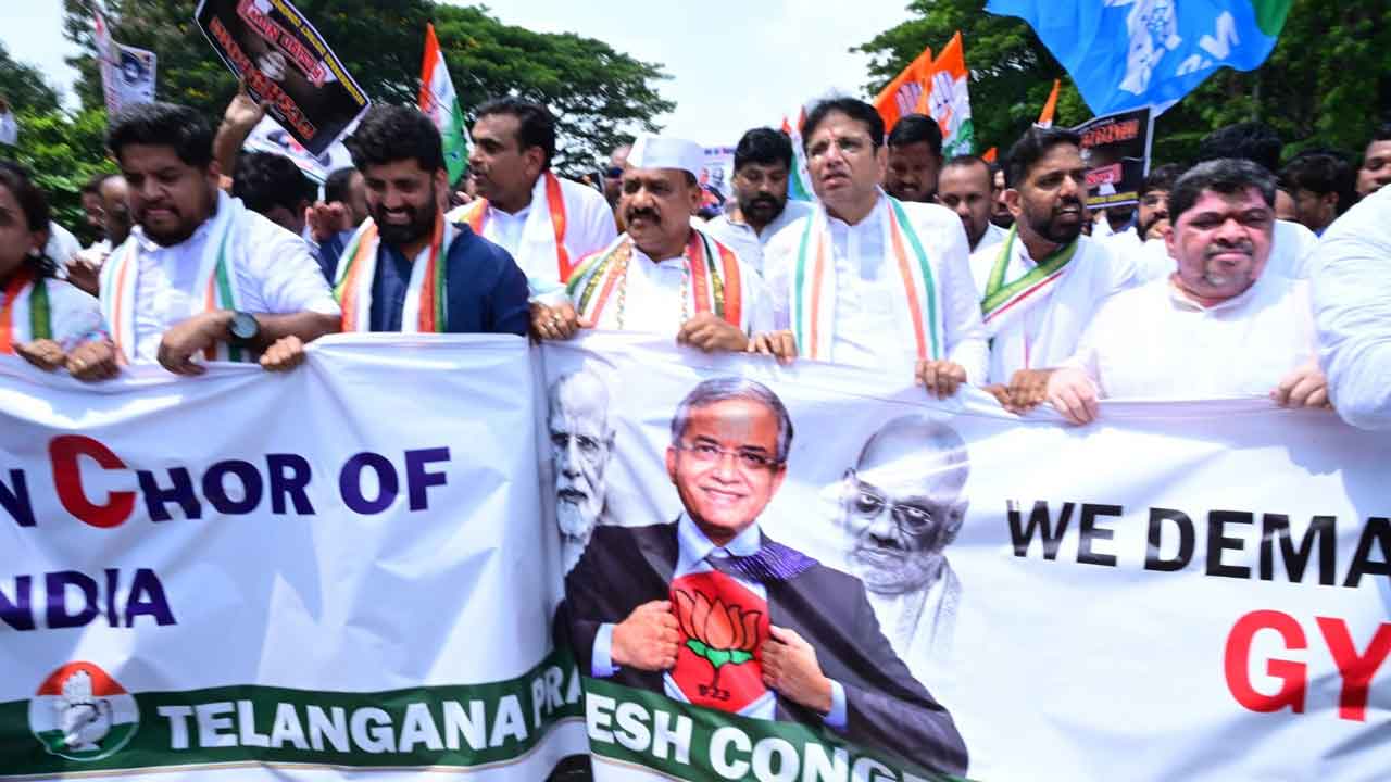 SIR Process Protest